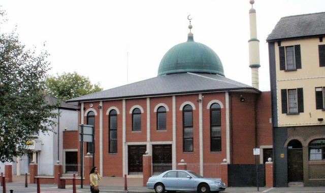 I’m Not a Muslim and Visiting a Mosque Today Made Me Cry